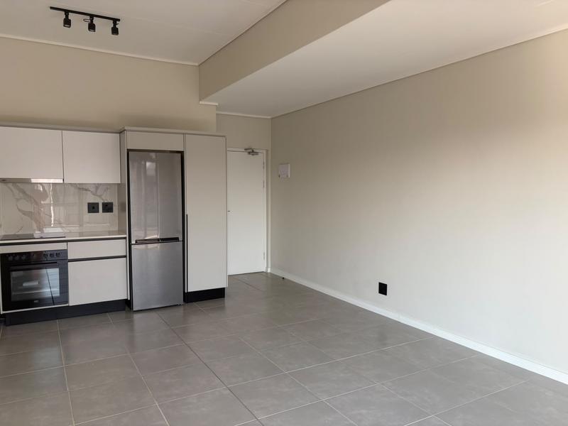 To Let 2 Bedroom Property for Rent in Waterfall Gauteng