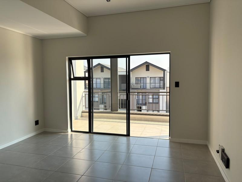 To Let 2 Bedroom Property for Rent in Waterfall Gauteng