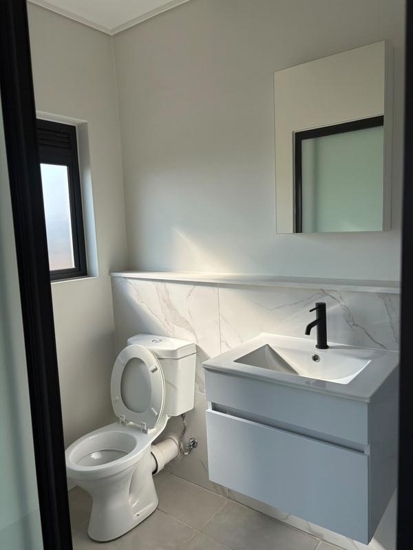 To Let 2 Bedroom Property for Rent in Waterfall Gauteng