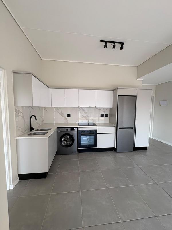 To Let 2 Bedroom Property for Rent in Waterfall Gauteng