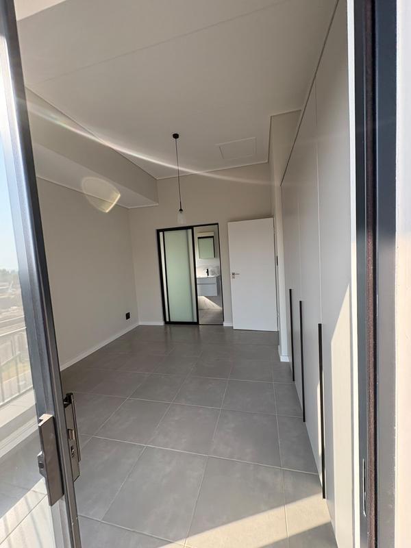 To Let 2 Bedroom Property for Rent in Waterfall Gauteng