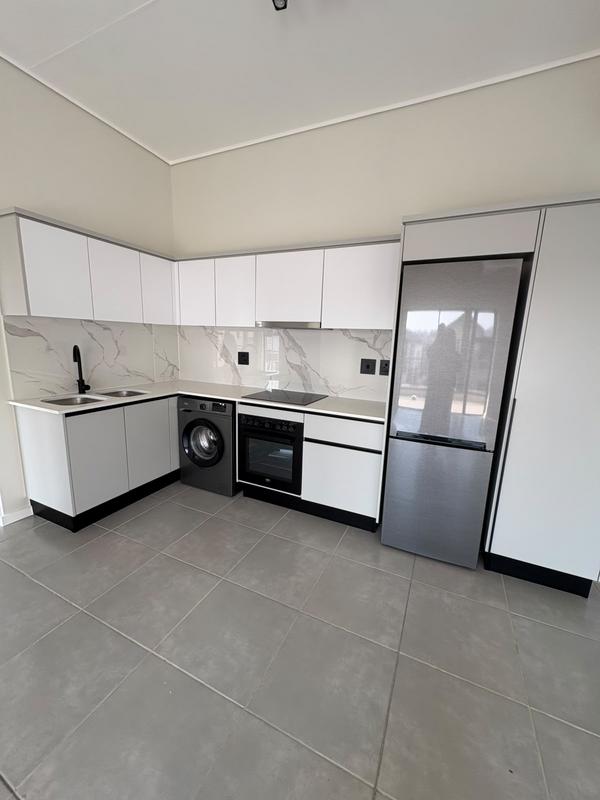 To Let 2 Bedroom Property for Rent in Waterfall Gauteng