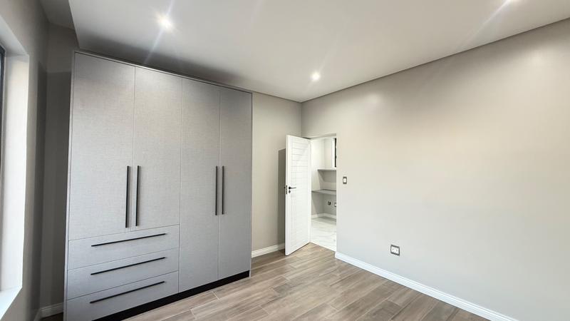 4 Bedroom Property for Sale in Fountainbrook Estate Gauteng