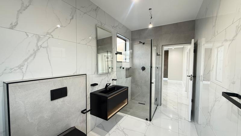 4 Bedroom Property for Sale in Fountainbrook Estate Gauteng