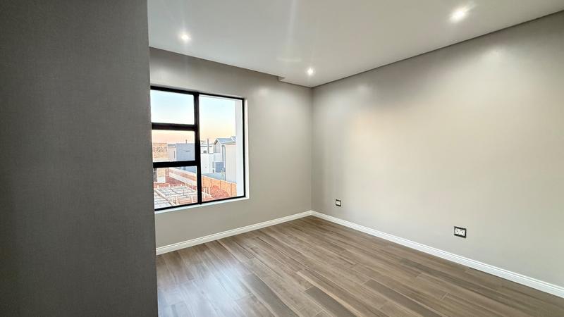 4 Bedroom Property for Sale in Fountainbrook Estate Gauteng