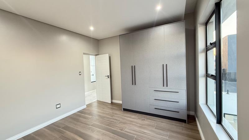 4 Bedroom Property for Sale in Fountainbrook Estate Gauteng