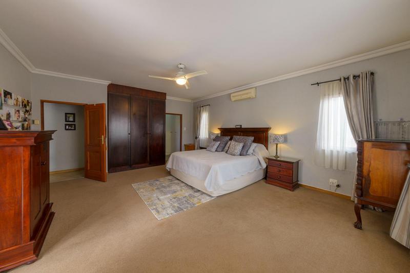 4 Bedroom Property for Sale in Faerie Glen Gauteng