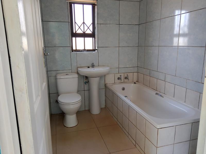 3 Bedroom Property for Sale in Protea Glen Gauteng