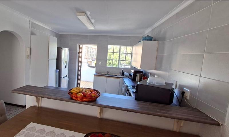 2 Bedroom Property for Sale in Roodepoort Gauteng