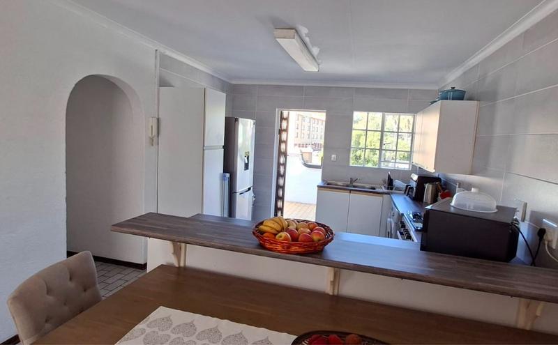 2 Bedroom Property for Sale in Roodepoort Gauteng