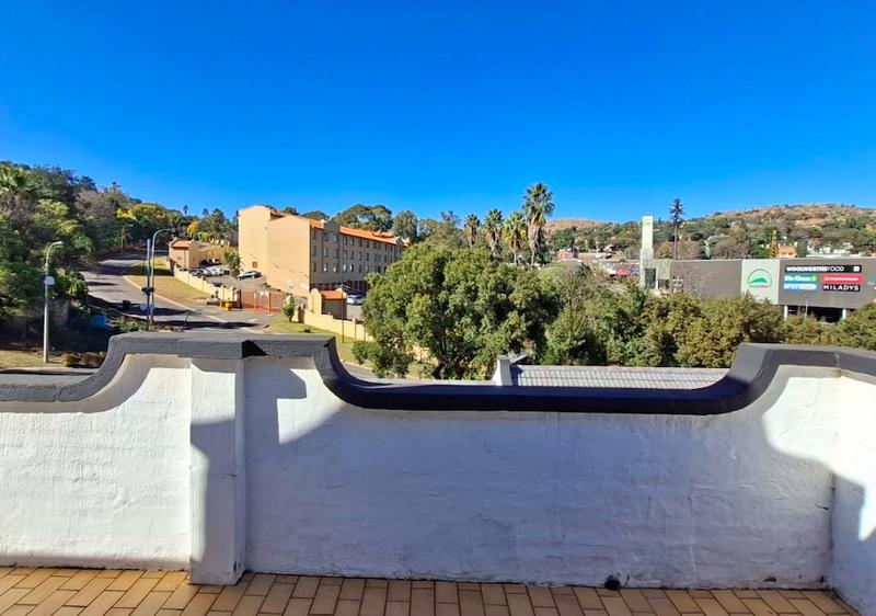 2 Bedroom Property for Sale in Roodepoort Gauteng