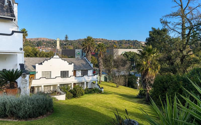 2 Bedroom Property for Sale in Roodepoort Gauteng