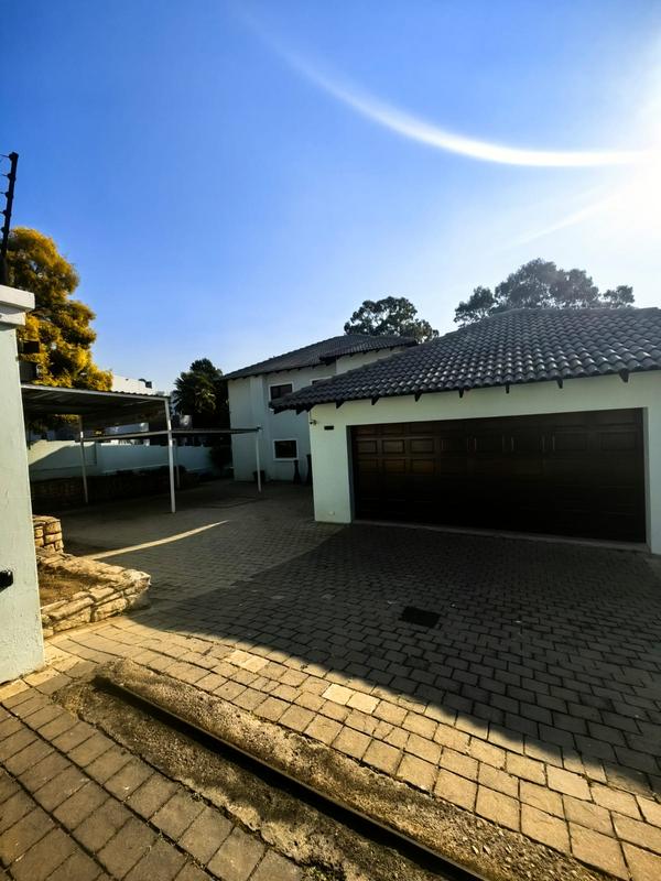 4 Bedroom Property for Sale in Bryanston Gauteng