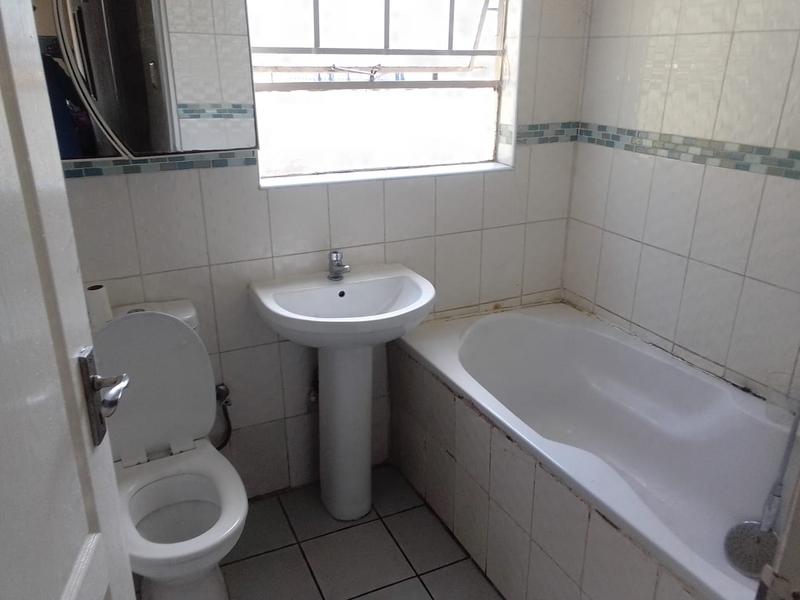 2 Bedroom Property for Sale in Lyndhurst Gauteng
