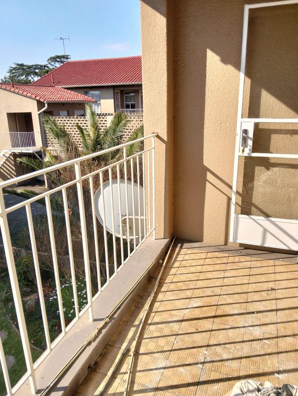 2 Bedroom Property for Sale in Brackenhurst Gauteng
