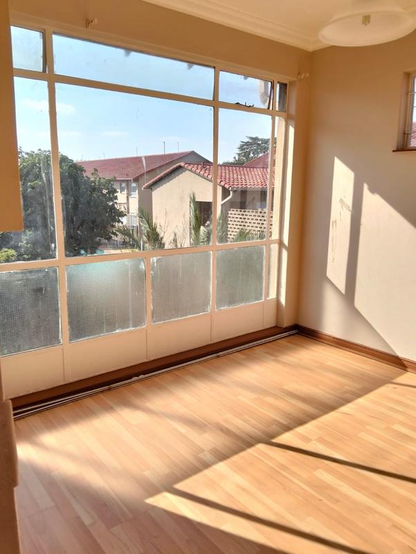 2 Bedroom Property for Sale in Brackenhurst Gauteng