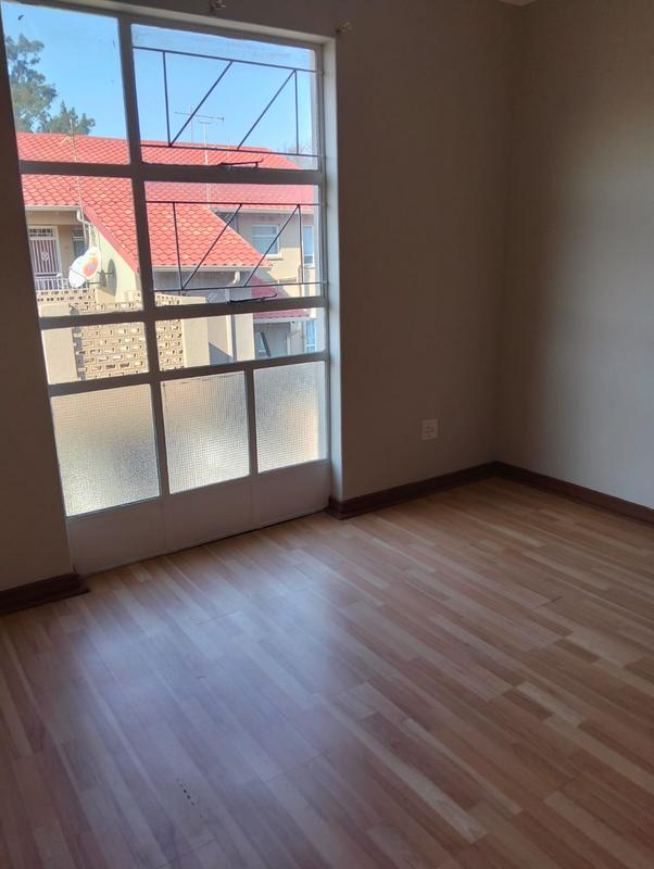 2 Bedroom Property for Sale in Brackenhurst Gauteng