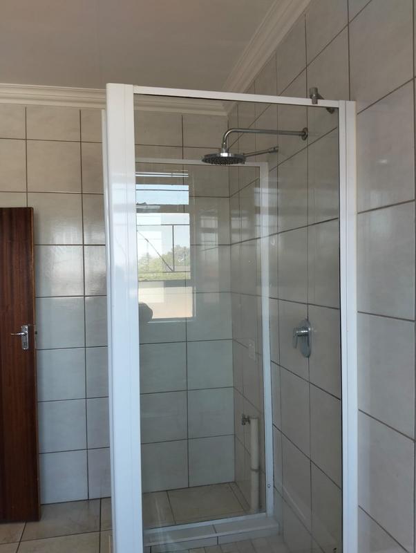 2 Bedroom Property for Sale in Brackenhurst Gauteng