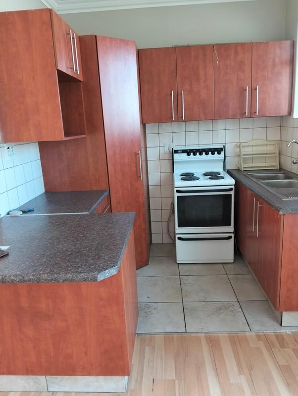 2 Bedroom Property for Sale in Brackenhurst Gauteng