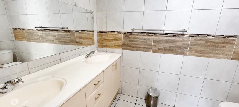 9 Bedroom Property for Sale in Wierda Park Gauteng
