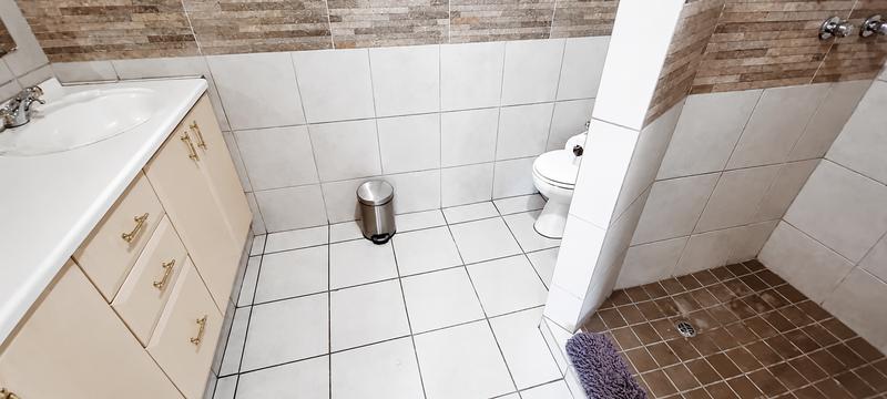 9 Bedroom Property for Sale in Wierda Park Gauteng