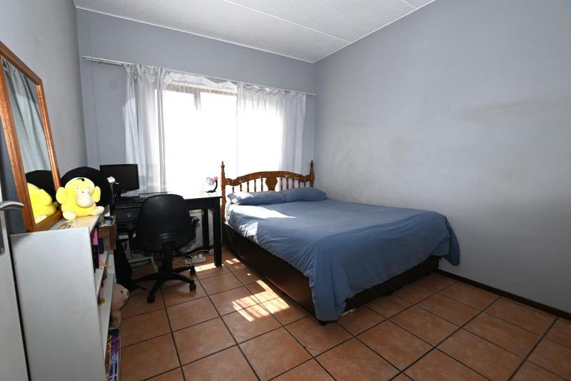 1 Bedroom Property for Sale in Lonehill Gauteng
