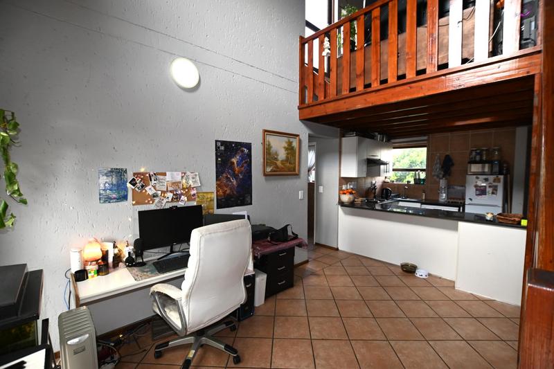 1 Bedroom Property for Sale in Lonehill Gauteng