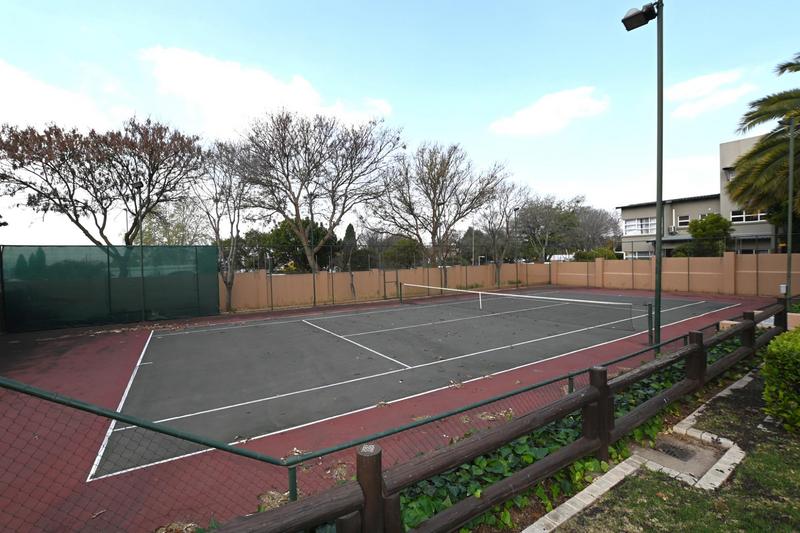 1 Bedroom Property for Sale in Lonehill Gauteng
