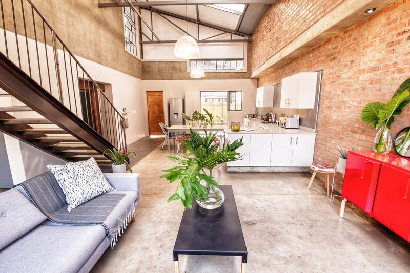 To Let 2 Bedroom Property for Rent in Braamfontein Gauteng