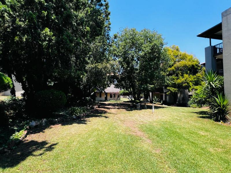 To Let 2 Bedroom Property for Rent in Fourways Gauteng