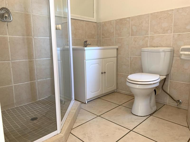 To Let 2 Bedroom Property for Rent in Fourways Gauteng