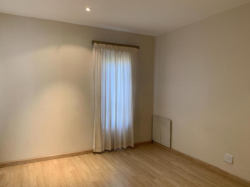To Let 2 Bedroom Property for Rent in Fourways Gauteng