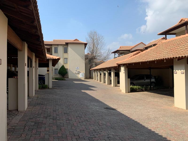 To Let 2 Bedroom Property for Rent in Fourways Gauteng
