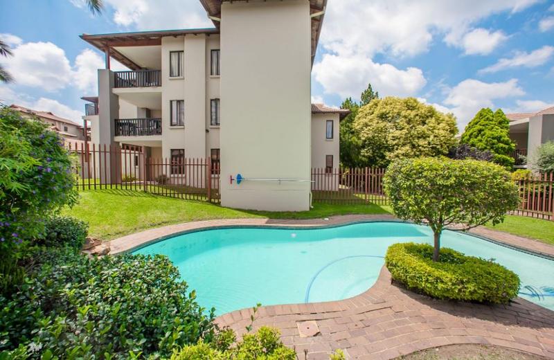 To Let 2 Bedroom Property for Rent in Fourways Gauteng