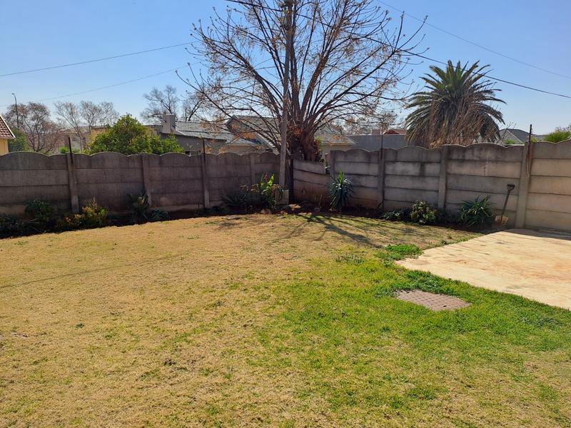 4 Bedroom Property for Sale in Elspark Gauteng