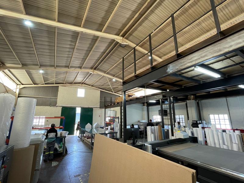 To Let Commercial Property for Rent in Hennopspark Gauteng