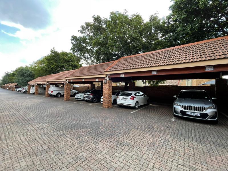 To Let Commercial Property for Rent in Lyttelton Gauteng