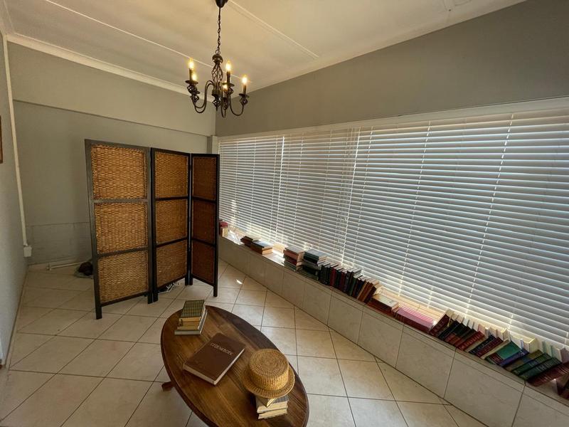 To Let Commercial Property for Rent in Lyttelton Manor Gauteng