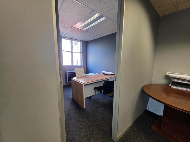 To Let Commercial Property for Rent in Faerie Glen Gauteng