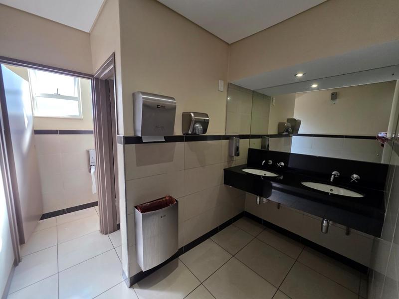 To Let Commercial Property for Rent in Faerie Glen Gauteng