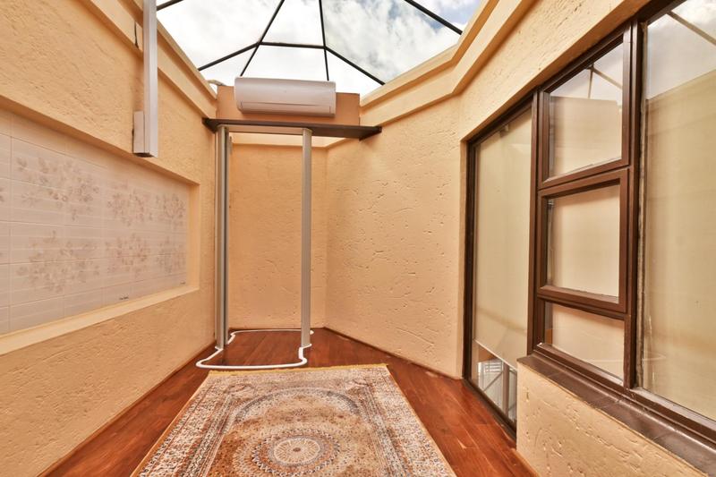 4 Bedroom Property for Sale in Bedfordview Gauteng