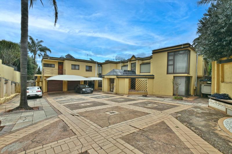 4 Bedroom Property for Sale in Bedfordview Gauteng