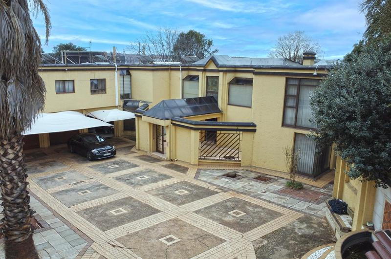 4 Bedroom Property for Sale in Bedfordview Gauteng