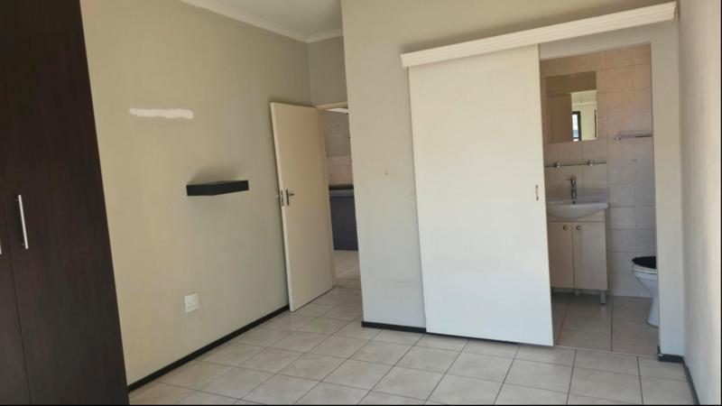 To Let 2 Bedroom Property for Rent in Randpark Ridge Gauteng