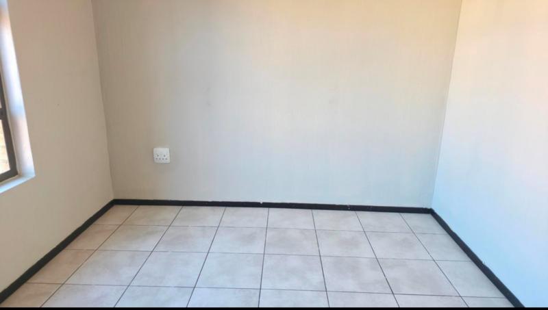 To Let 2 Bedroom Property for Rent in Randpark Ridge Gauteng