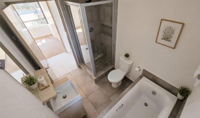 2 Bedroom Property for Sale in Beverley Gauteng