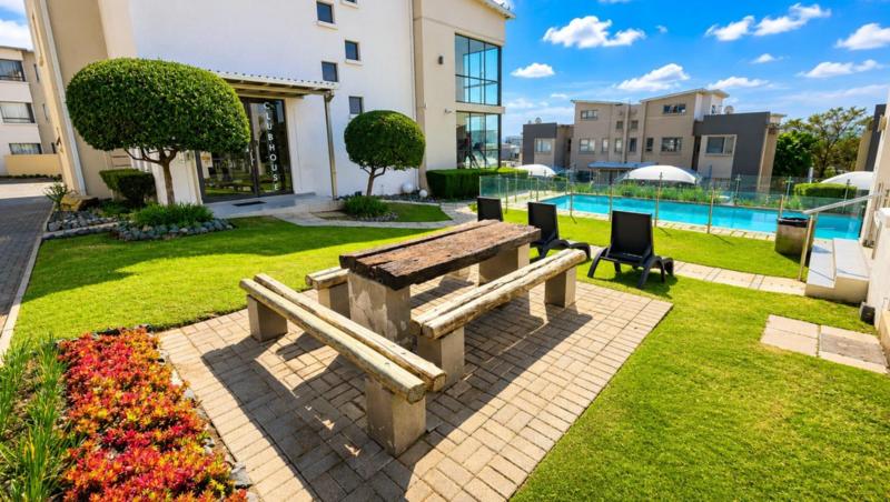 2 Bedroom Property for Sale in Beverley Gauteng