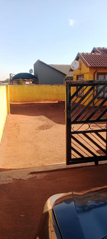 3 Bedroom Property for Sale in Mapleton A H Gauteng