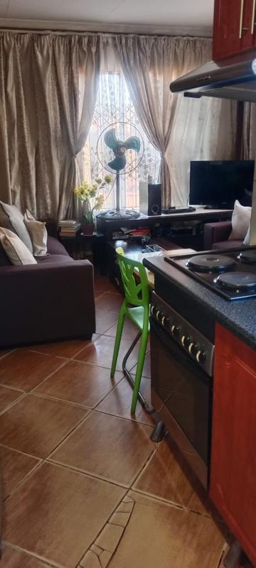 3 Bedroom Property for Sale in Mapleton A H Gauteng