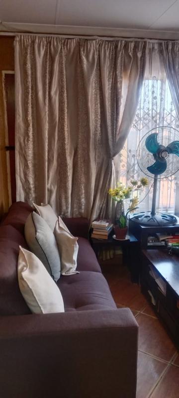 3 Bedroom Property for Sale in Mapleton A H Gauteng